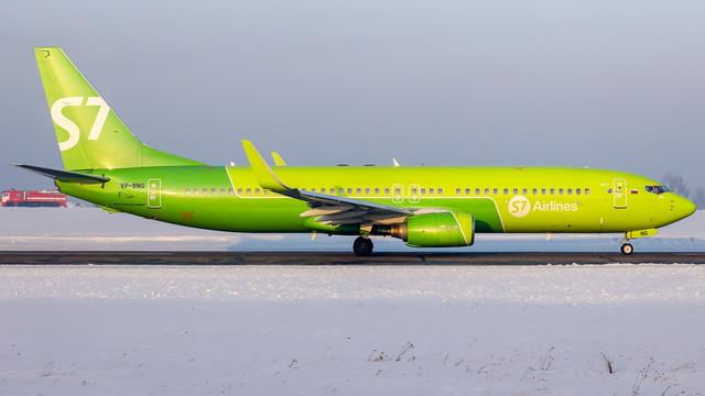 VP-BNG:Boeing 737-800:S7 Airlines